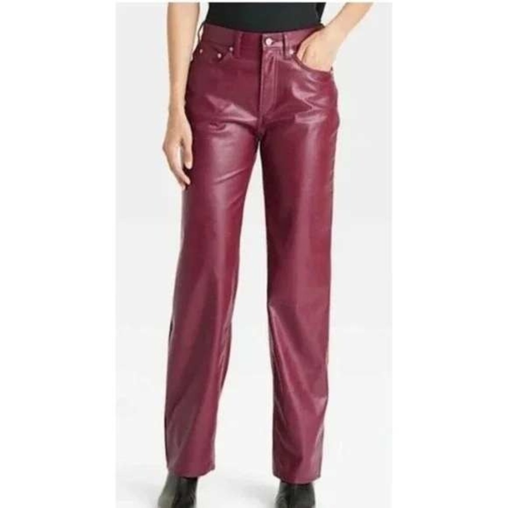 Universal Thread Womens 8R Cranberry Red Faux Leather Mid Rise 90s Baggy Pants